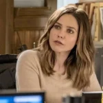 Sophia Bush em This Is Us presta homenagem a Chicago PD