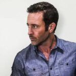 Hawaii Five-0 personagem entre a vida e a morte no final