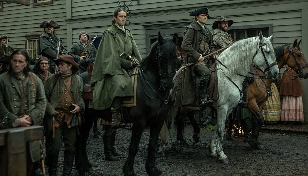 Jamie em cena do episódio de Outlander
