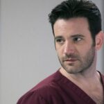 Chicago Med saída médico série ruim