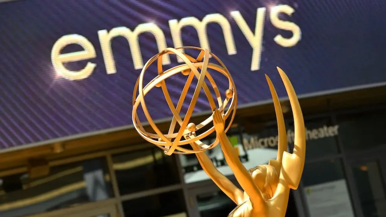 Emmy 2023 é adiado para 2024 saiba a nova data Mix de Séries