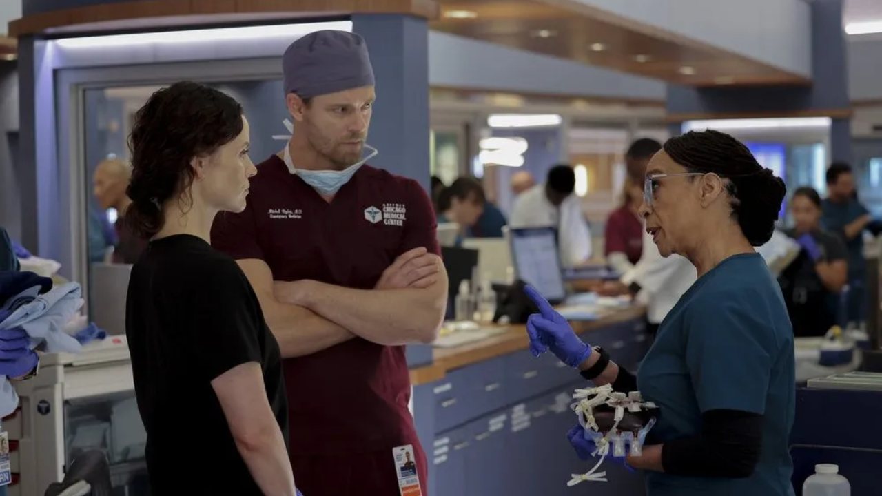 Chicago Med review 10x01