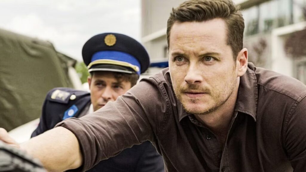 FBI International Jesse Lee Soffer compara Chicago PD