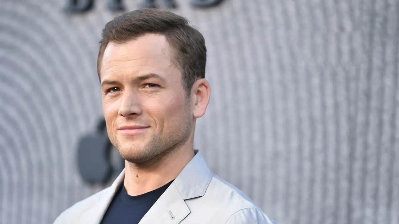 Taron Egerton 2024 bagagem de risco