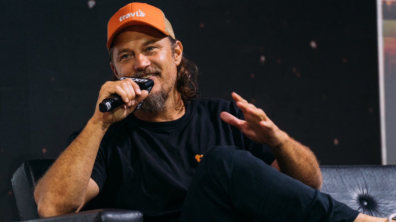 Travis Fimmel CCXP 24 série Duna A Profecia